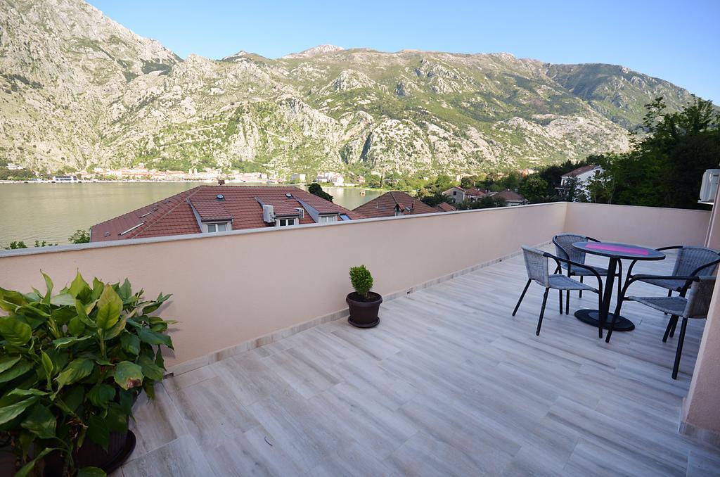 Apartmani Mizdrak Kotor Exterior foto